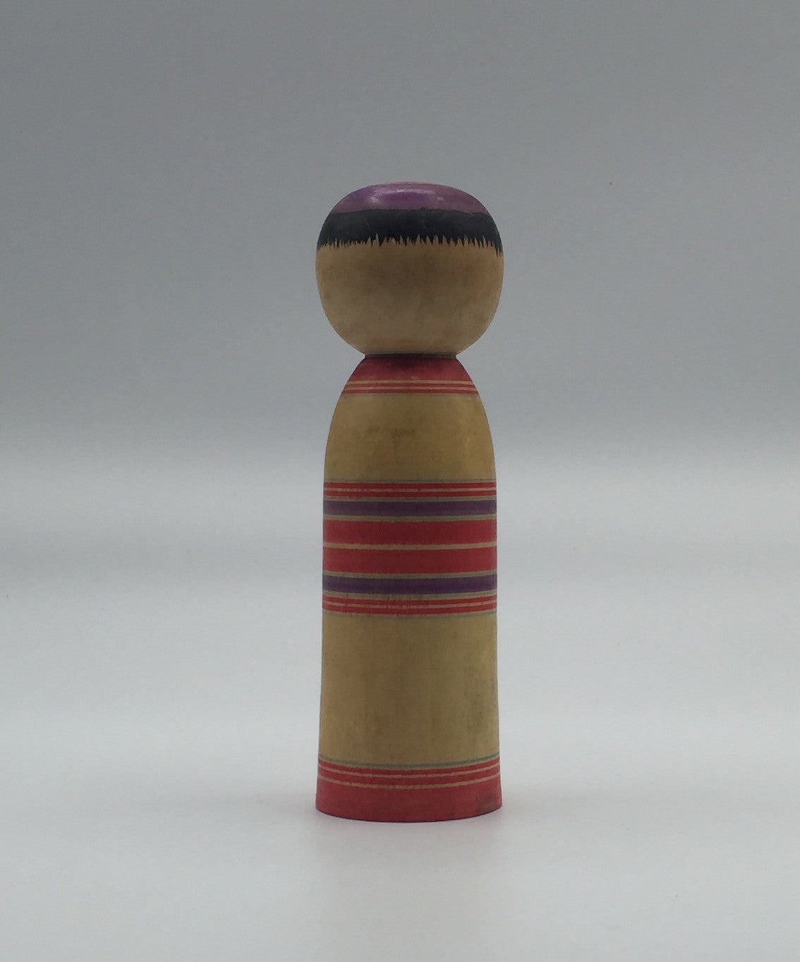 Kokeshi de style Yajiro - l'étonnée