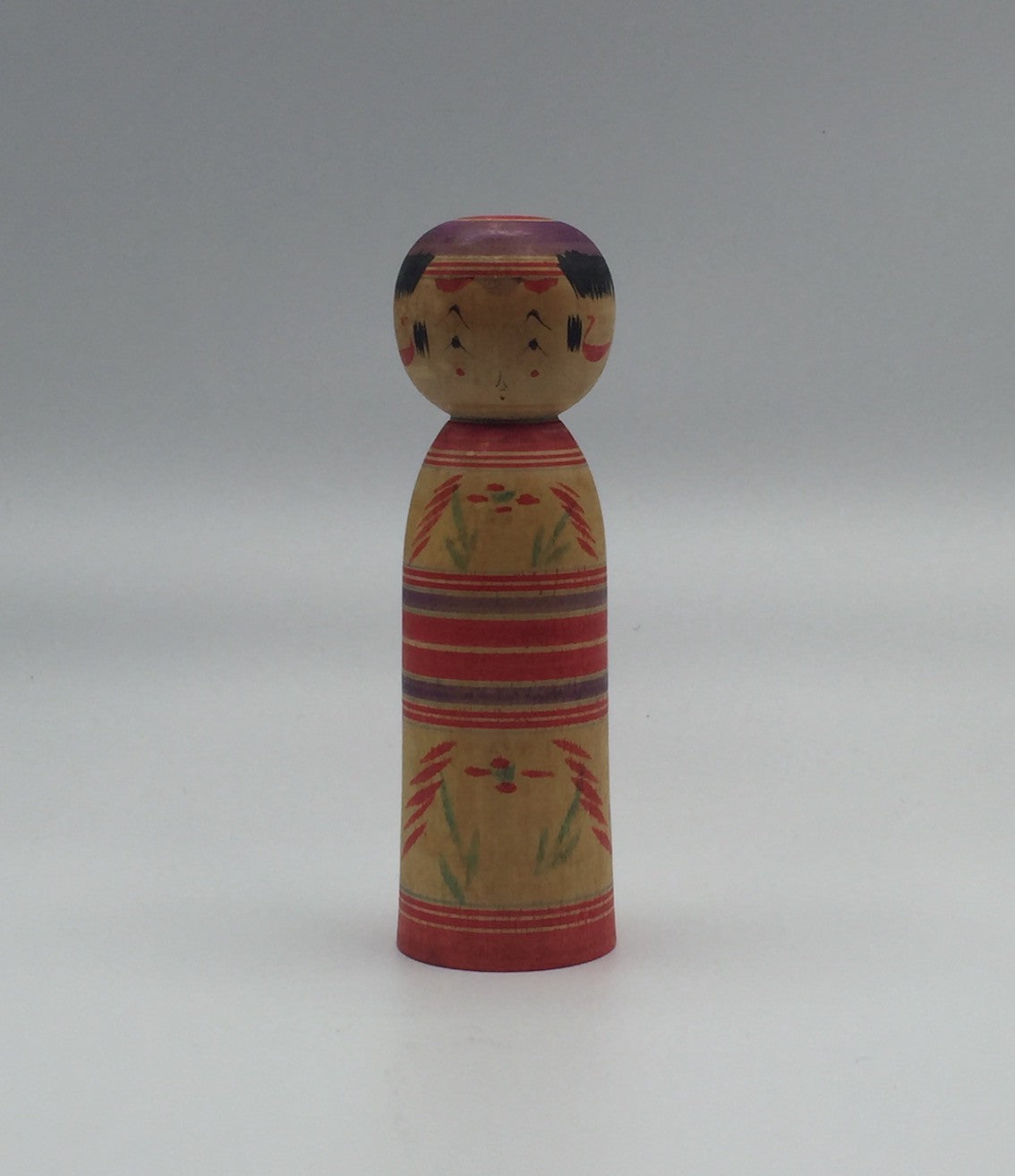 Kokeshi de style Yajiro - l'étonnée